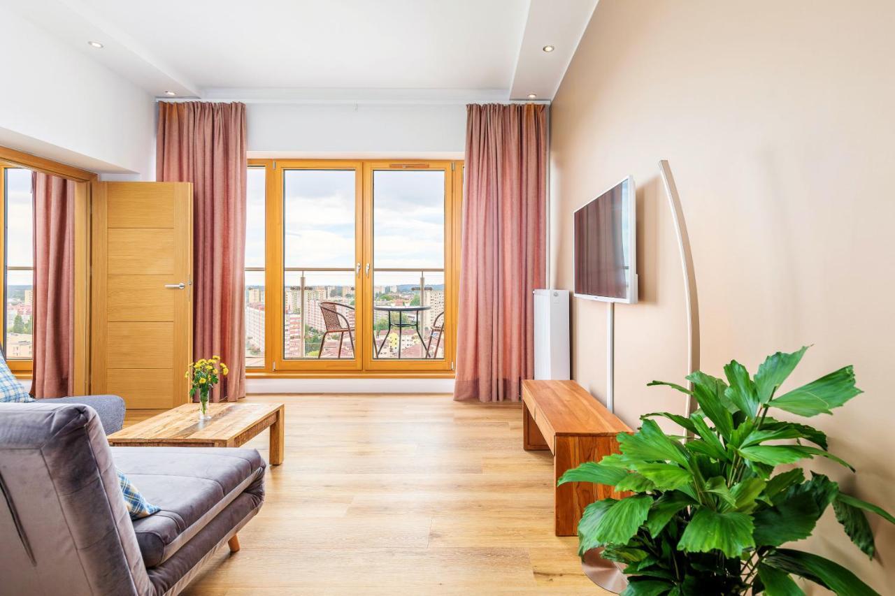Platan Tower Baltic & More Apartments سفينويتشي المظهر الخارجي الصورة