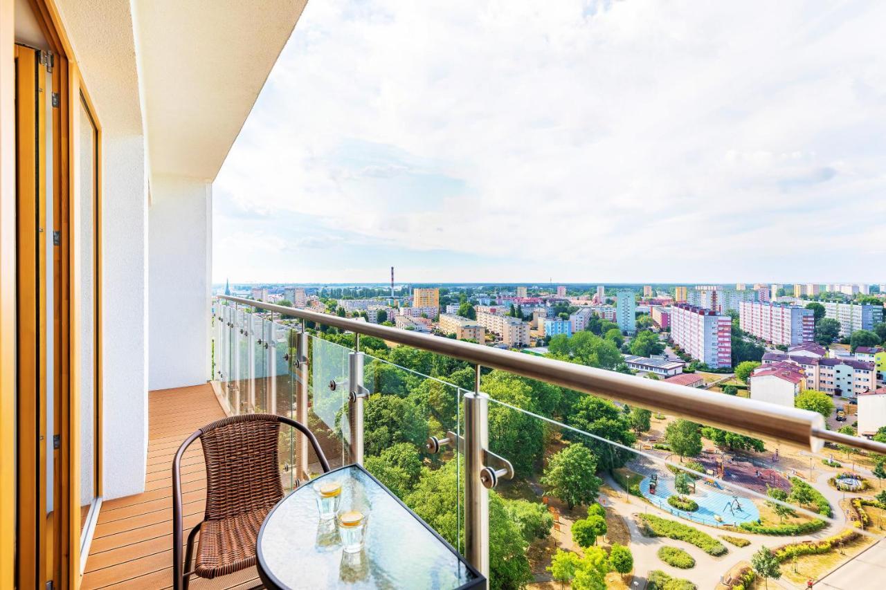 Platan Tower Baltic & More Apartments سفينويتشي المظهر الخارجي الصورة